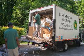 Best Commercial Junk Removal  in Roseburg, OR